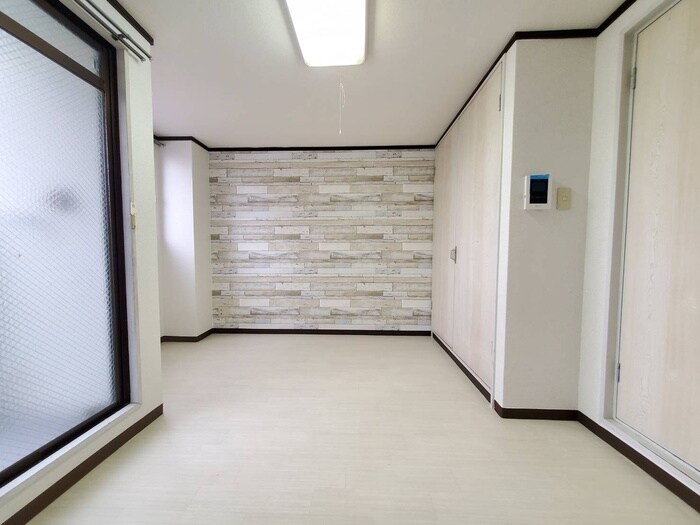 物件内観写真6　(居室)