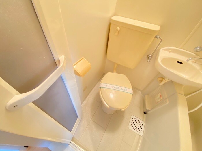 物件内観写真14　(トイレ)