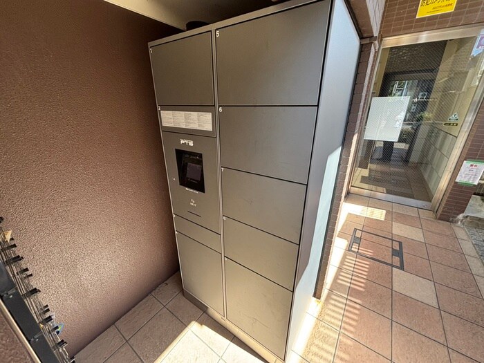 物件外観写真4　(建物設備)