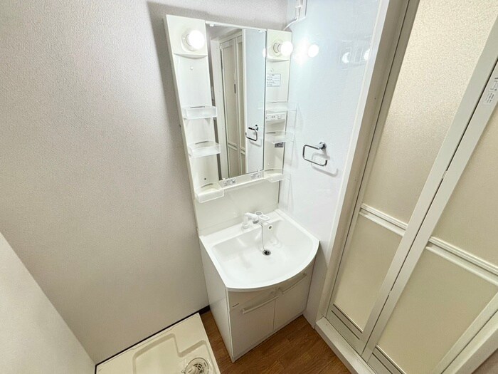 物件内観写真14　(洗面)