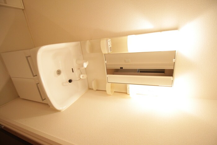 物件内観写真11　(洗面)