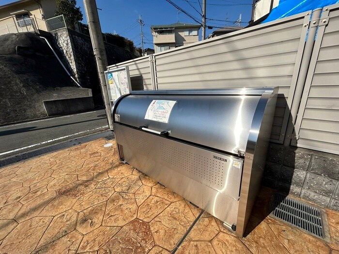 物件外観写真6　(建物設備)