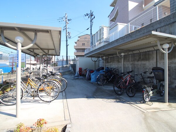 駐輪場