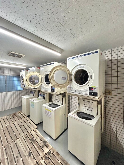 物件外観写真3　(建物設備)