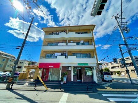 サンプラザ魚崎外観写真