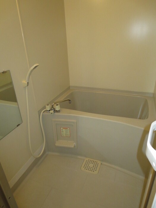 物件内観写真11　(バス／シャワールーム等)