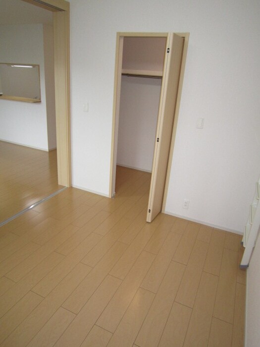 物件内観写真5　(居室)