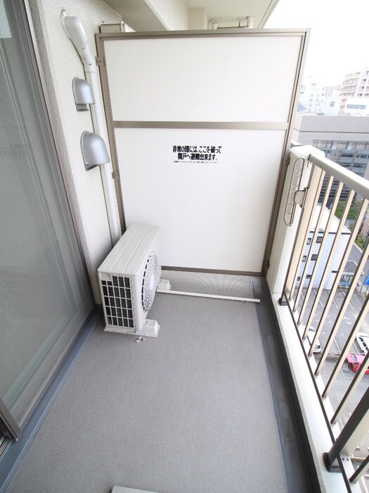 物件内観写真13　(ベランダ・バルコニー)