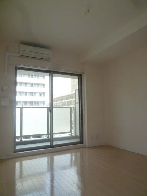 物件内観写真14　(居室)