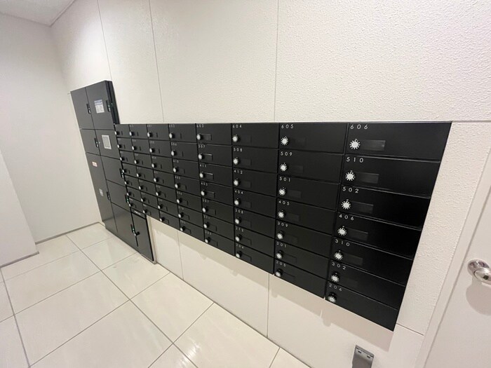 物件外観写真4　(建物設備)