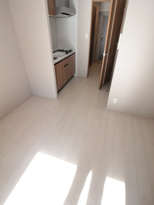 物件内観写真14　(廊下)