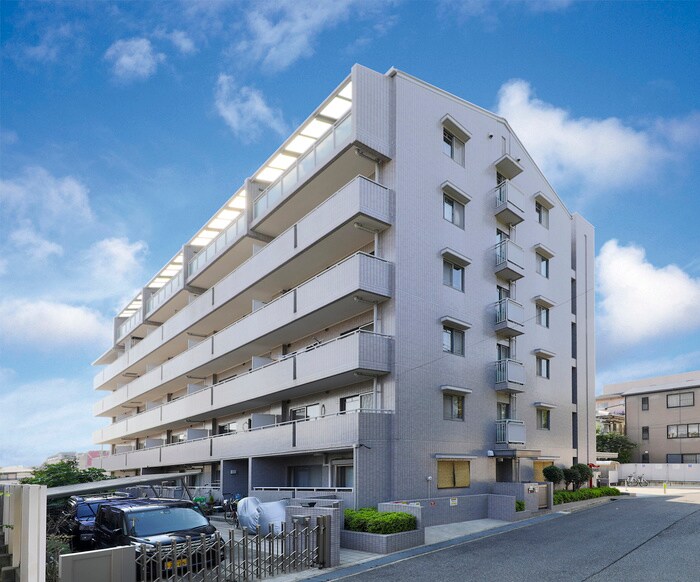 物件外観写真6　(エントランス部分)