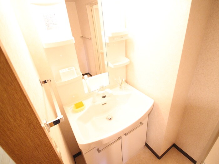 物件内観写真11　(洗面)