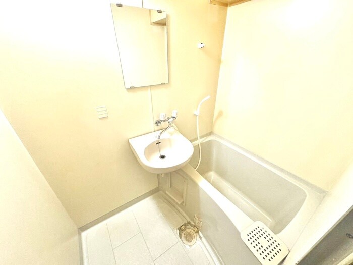 物件内観写真8　(バス／シャワールーム等)