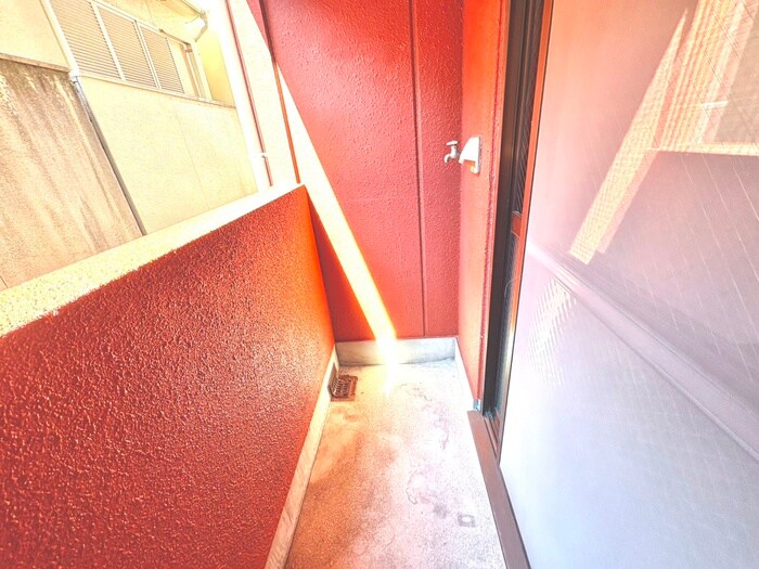 物件内観写真11　(洗濯機置場)