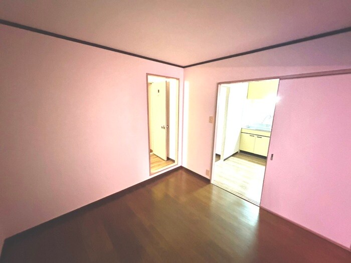 物件内観写真14　(居室)