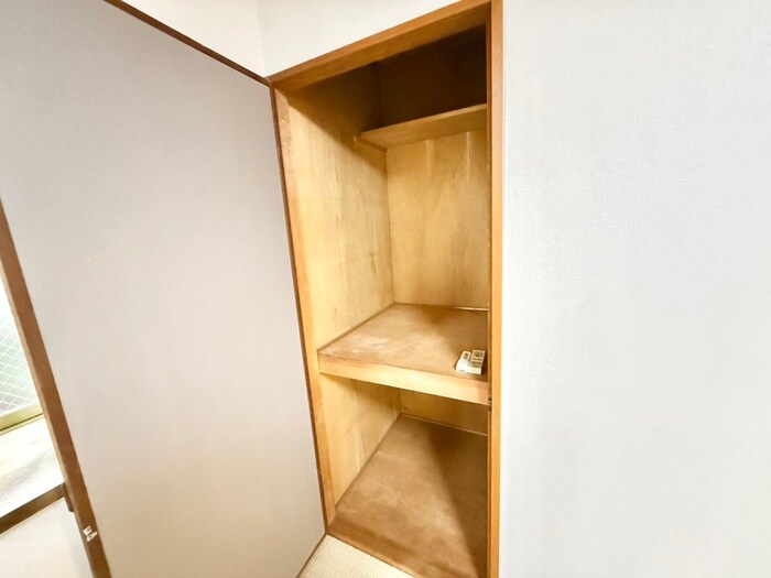 物件内観写真15　(収納)