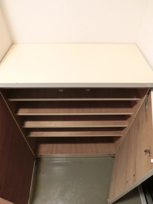 物件内観写真12　(靴箱)