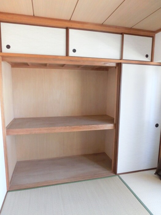 物件内観写真13　(収納)