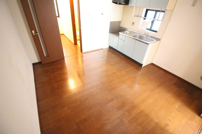 物件内観写真7　(居室)