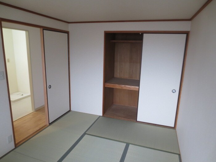 物件内観写真11　(居室)