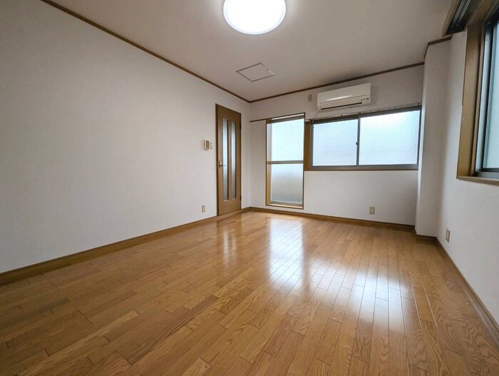 物件内観写真22　(居室)