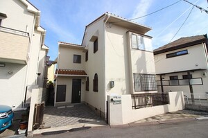 上野東1丁目貸家外観写真