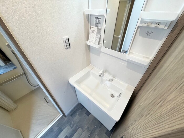 物件内観写真10　(洗面)