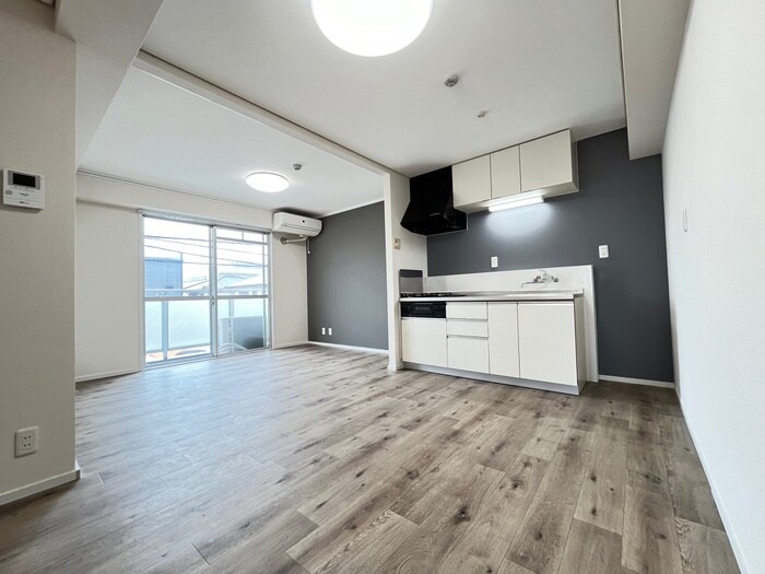 物件内観写真15　(居室)