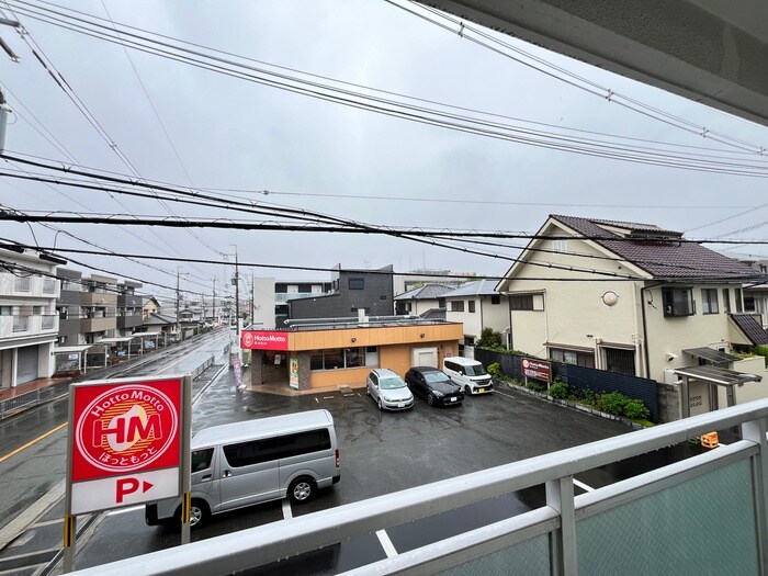 物件内観写真22　(室内からの展望)