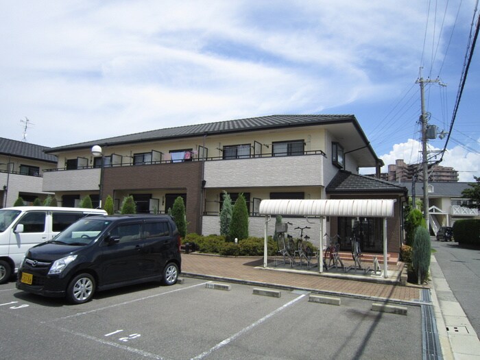 物件外観写真2　(外観写真)