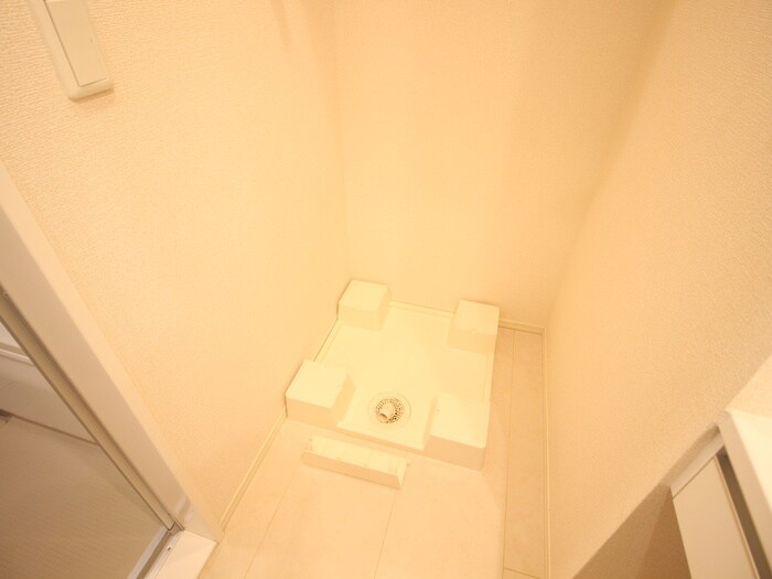 物件内観写真21　(洗濯機置場)