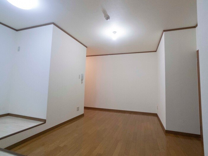 物件内観写真5　(居室)