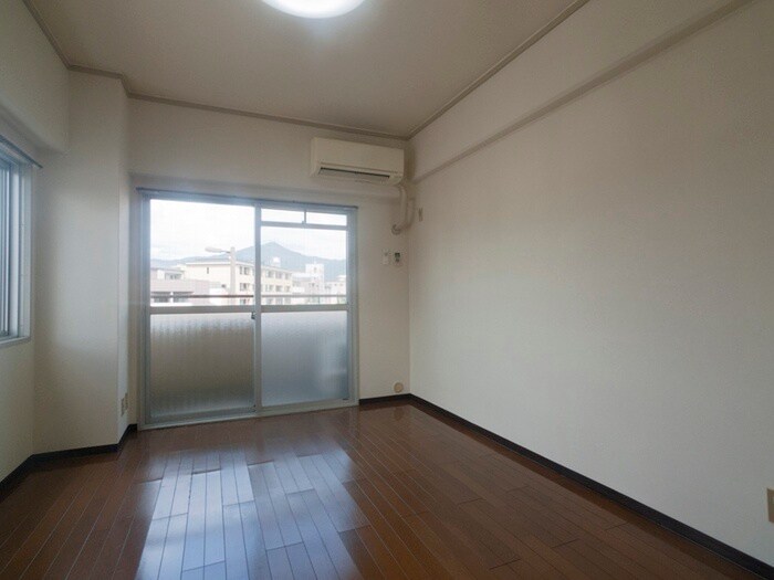 物件内観写真6　(居室)