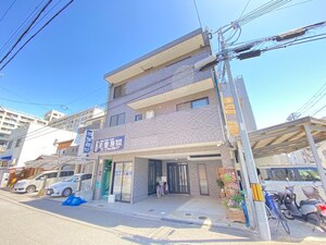 ラ・クルー西大路御池外観写真