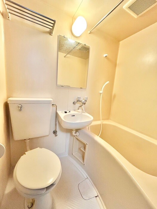 物件内観写真12　(バス／シャワールーム等)