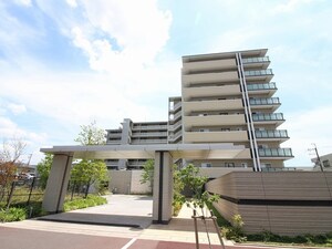 ﾌﾟﾗﾈｽｰﾍﾟﾘｱ豊中ｸﾞﾗﾝﾃﾞ（409）外観写真