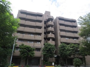 Ｓｔ．Ｐａｒｋ　Ａｖｅｎｕｅ外観写真