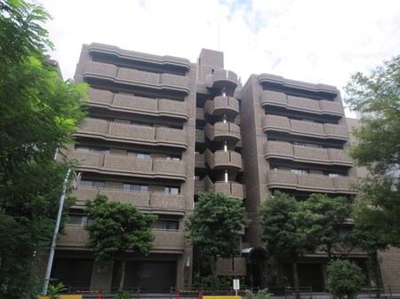 Ｓｔ．Ｐａｒｋ　Ａｖｅｎｕｅ外観写真