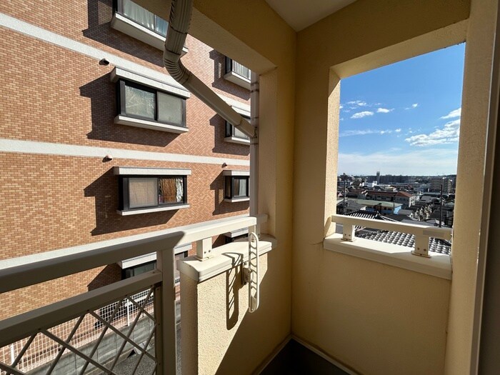 物件内観写真22　(室内からの展望)