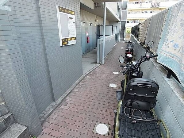 駐輪場