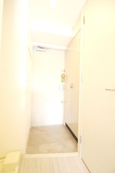 物件内観写真17　(玄関)