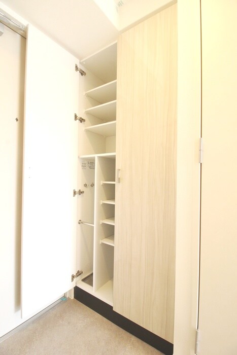 物件内観写真19　(靴箱)