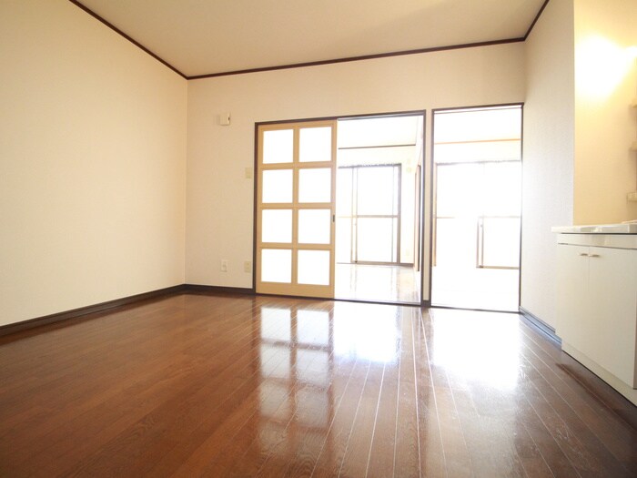 物件内観写真6　(居室)