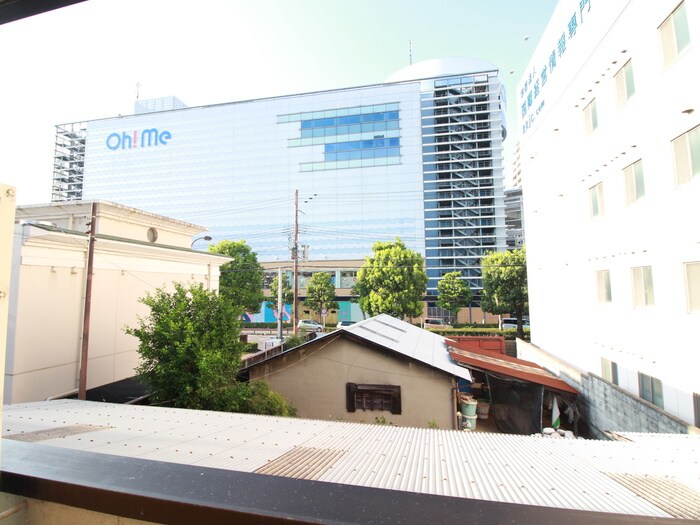 物件内観写真17　(室内からの展望)