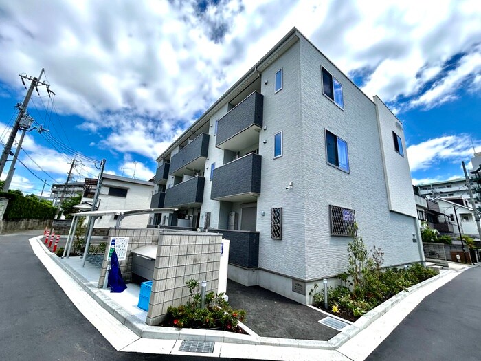 物件外観写真1　(外観写真)