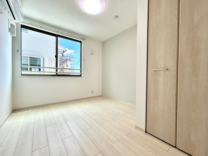 物件内観写真9　(居室)