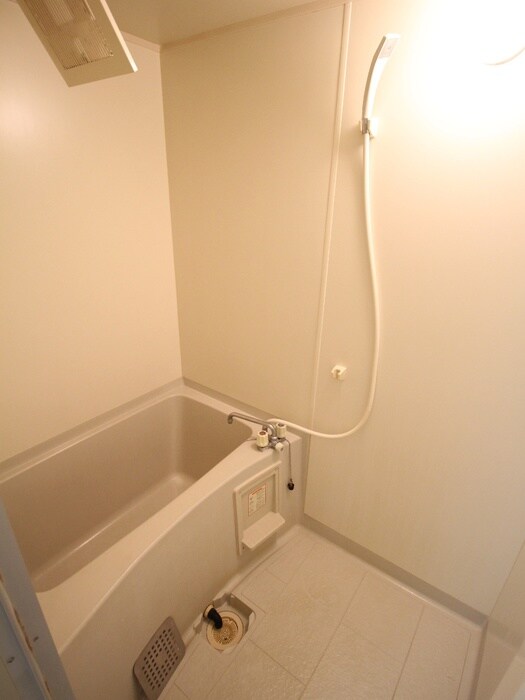 物件内観写真8　(バス／シャワールーム等)