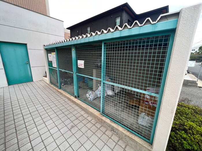 物件外観写真6　(建物設備)