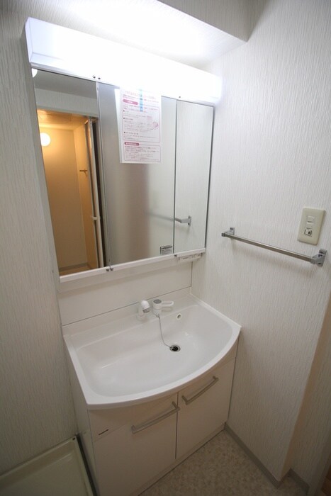 物件内観写真10　(洗面)